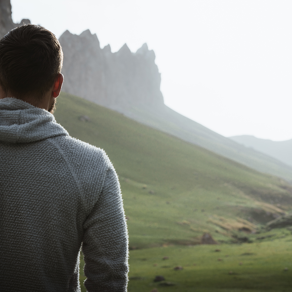 nalehko-alpha-hoody-kyrgyzstan