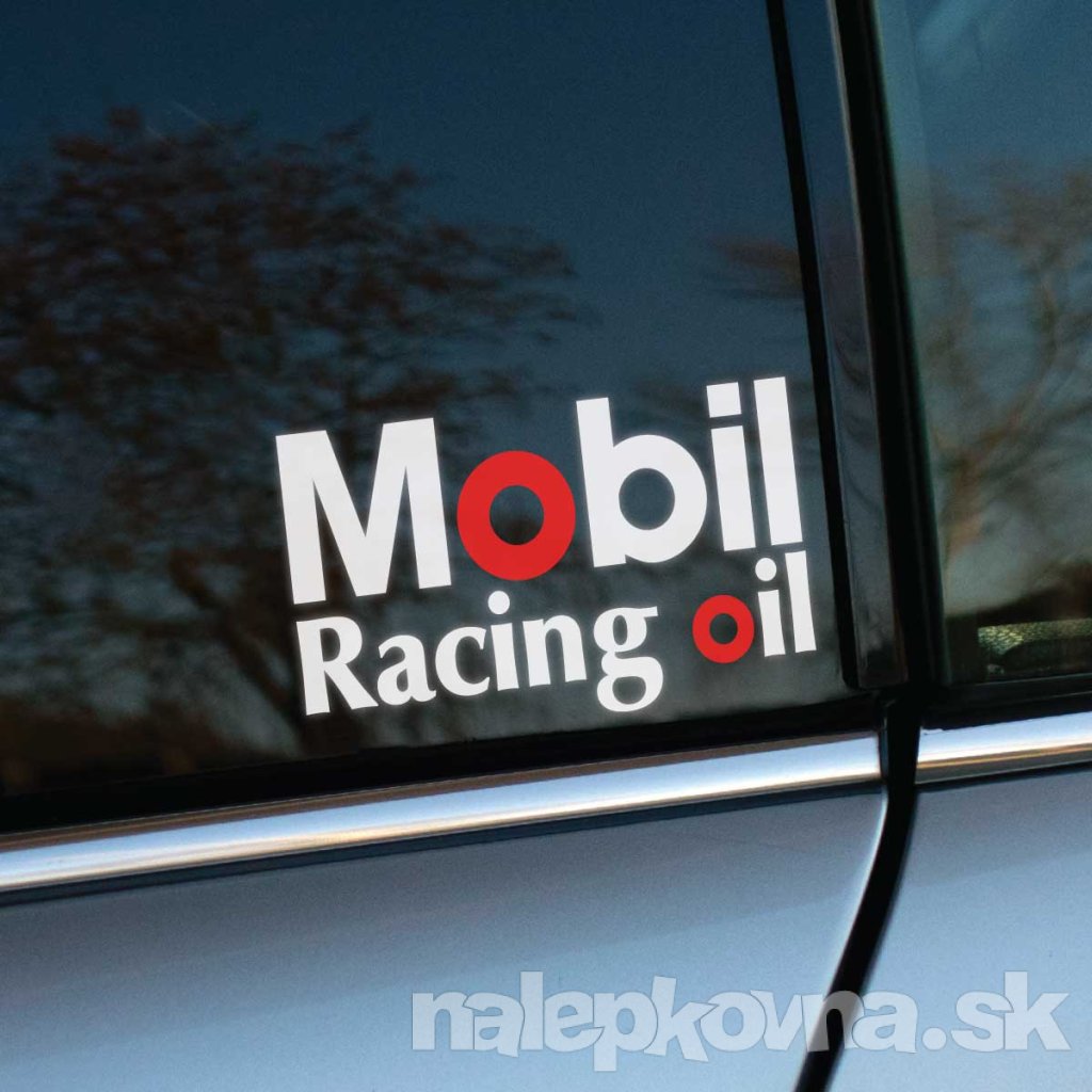 Plotrovaná nálepka s logom Mobil Racing Oil, s červeným zvýraznením písmen O v slovách „Mobil“ a „oil“.