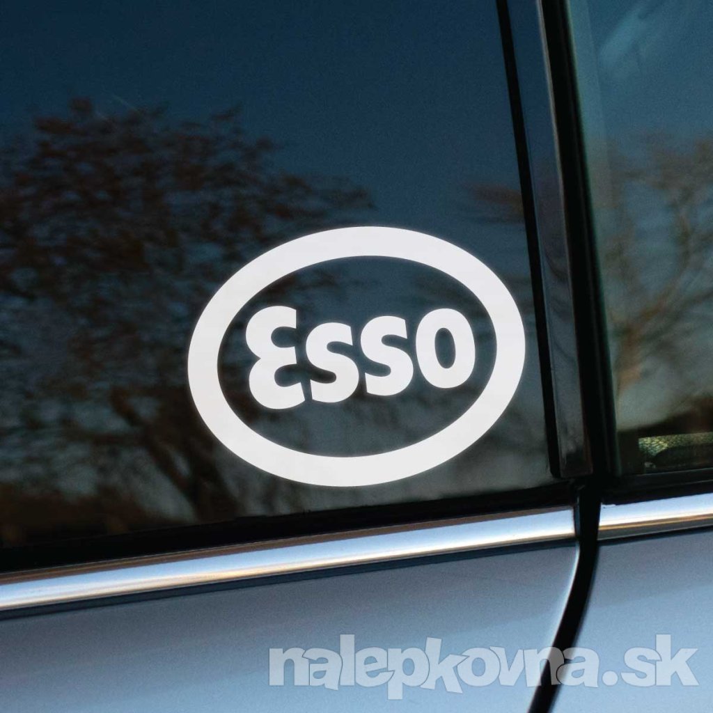 Plotrovaná nálepka s logom značky Esso v oválnom rámiku, čistý tvar písma a precízne vyrezaný minimalistický dizajn.
