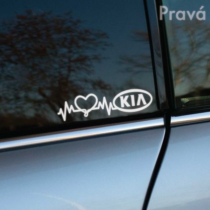 Biela nálepka na modrom aute značky Kia zobrazuje srdce prepojené s líniou EKG, umiestnená na zadnom bočnom okne. Táto originálna nálepka dodáva vozidlu jedinečný a osobitý vzhľad, ideálna pre nadšencov značky Kia. Perfektná dekorácia pre automobil, ktorá vyjadruje lásku k tejto automobilke a zaručene pritiahne pozornosť okolia. Skvelý doplnok pre každé auto značky Kia.