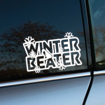 Plotrovaná nálepka WINTER BEATER – Zvýraznený nápis so snehovými vločkami a ikonou prevodovky, ideálna na zimné špeciály.
