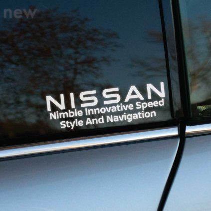 Plotrovaná nálepka s akronymom NISSAN – Nimble Innovative Speed Style And Navigation.