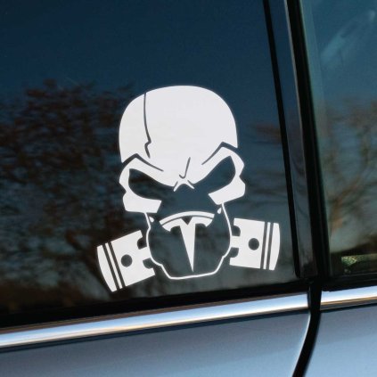 Nálepka na aute s motívom lebky s plynovou maskou a logom značky Tesla. Táto výrazná a originálna dekorácia na zadnom okne tmavého auta dodáva vozidlu jedinečný a futuristický vzhľad. Ideálna voľba pre nadšencov elektromobilov Tesla, ktorí chcú svojmu vozidlu pridať osobitý štýl a pútavý dizajn. Perfektná pre tých, ktorí hľadajú kreatívne nálepky na auto s unikátnym motívom.