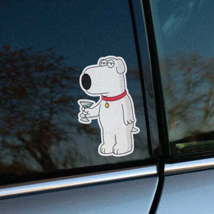 Tlačená nálepka na auto s Brianom Griffinom zo seriálu Family Guy, drží martini pohár, typický ironický výraz.