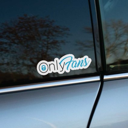 Nálepka na zadnom okne auta inšpirovaná známym logom "OnlyFans" je originálnym a zábavným spôsobom, ako pridať vášmu vozidlu moderný a trendy vzhľad. Táto nálepka je ideálna pre tých, ktorí majú zmysel pre humor a chcú svoje auto ozvláštniť nápaditým prvkom. Výrazný dizajn s typickou farebnou schémou je okamžite rozpoznateľný a určite upúta pozornosť. Skvelý doplnok pre tých, ktorí radi provokujú a sledujú aktuálne trendy.
