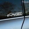 Plotrovaná nálepka s motívom EKG línie, ktorá prechádza do tvaru srdca a štyroch kruhov Audi, symbolizujúca vášeň pre značku.