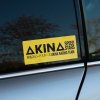 Tlačená nálepka „Akina Speed Stars Akina Racing Team“ s dynamickým dizajnom a japonským textom, inšpirovaná ikonickým tímom horských pretekov.