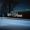 Plotrovaná nálepka bieleho textu "OnlyFans" so symbolom zámku, vtipný a provokatívny motív nálepky na auto pre fanúšikov.