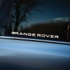 Plotrovaná nálepka s nápisom „I ❤️ RANGE ROVER“ v jednofarebnom prevedení. Štýlová dekorácia pre majiteľov a priaznivcov vozidiel Range Rover.