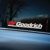 Plotrovaná dvojfarebná nálepka s logom BFGoodrich, červenou skratkou BF a bielym nápisom Goodrich s linkou.