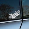 Plotrovaná nálepka na auto s logom Meguiar’s, ozdobné písmo so stuhou a nápisom „since 1901“ v elegantnom retro štýle.