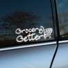 Plotrovaná nálepka s nápisom „Grocery Getter“ a vozíkom, vtipná nálepka na auto pre každodenné jazdenie s nadhľadom.