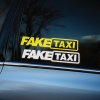 Plotrovaná nálepka na auto s nápisom FAKE TAXI dostupná v dvoch farebných prevedeniach, výrazný a vtipný doplnok pre tuning scénu.