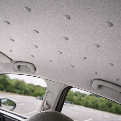 Opravená stropnice auta