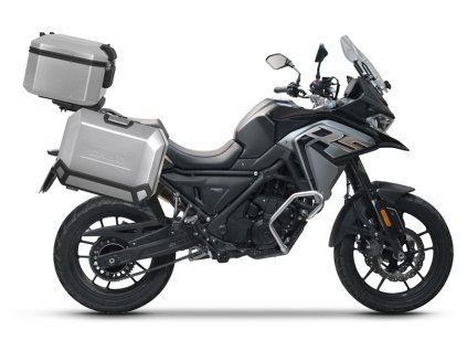 Kompletná sada hliníkových kufrov SHAD TERRA, 55L horný kufor + 47L / 47L bočné kufre, vrátane montážnej sady a dosky SHAD Voge 650DS / 650DSX