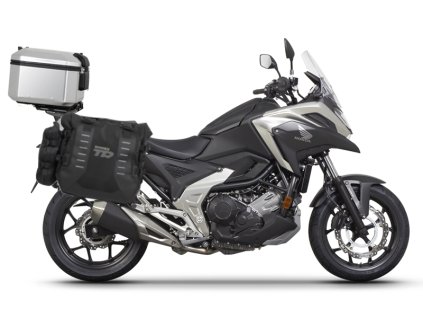 Kompletná sada sedlových brašní SHAD TERRA TR40 adventure a hliníkového kufra SHAD TERRA 37L vrátane montážnej sady SHAD HONDA NX 750 X 2021-