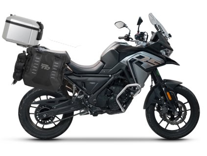 Kompletná sada sedlových brašní SHAD TERRA TR40 adventure a hliníkového kufra SHAD TERRA 48L vrátane montážnej sady SHAD Voge 650DS / 650DSX