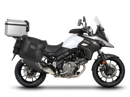 Kompletná sada sedlových brašní SHAD TERRA TR40 adventure a hliníkového kufra SHAD TERRA 55L vrátane montážnej sady SHAD SUZUKI DL 650 V-Strom