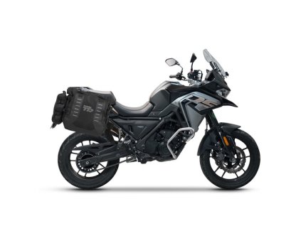 Sada bočných adventure vakov SHAD TERRA TR 40 ,vrátane montážnej sady SHAD VOGE 650 DS/DSX