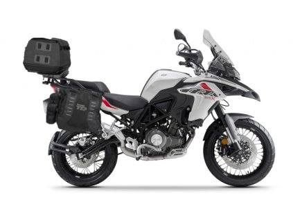 Kompletná sada adventure vakov SHAD TERRA TR40 a vrchný vak TR50 , vrátane montážnej sady SHAD BENELLI TRK 502X