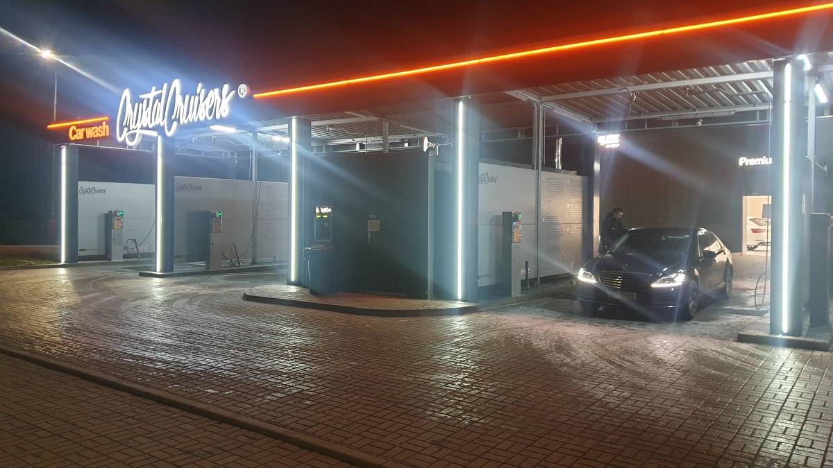 Jak umýt auto na samoobslužné myčce - Systém SONAX