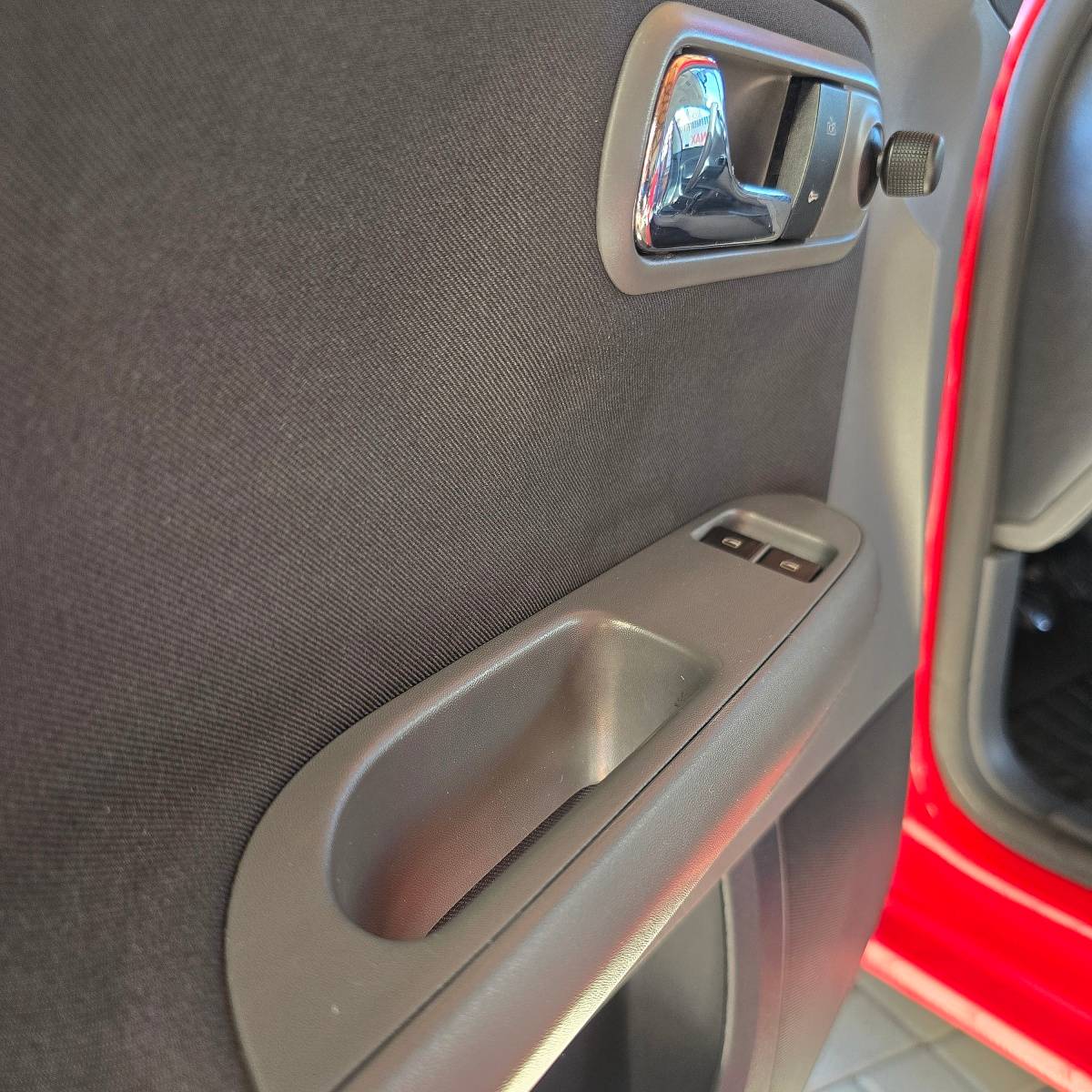 Čalounění dveří SEAT IBIZA po čištění