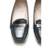tods cerne lakovane mokasiny 2