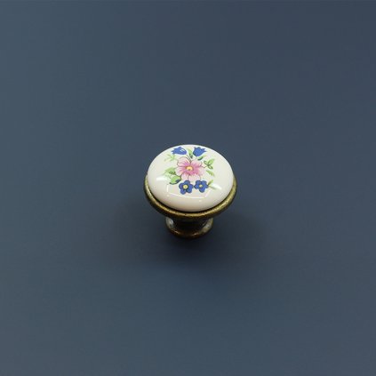 4B6E6384 BB4E 4686 AD6E 5E339502F05A1004930 pic 01