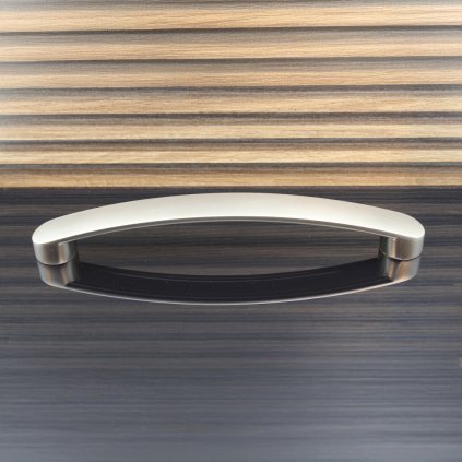 F4EC0647 C128 406C A334 EAF58B079348311096 Pic 01 new