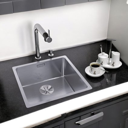 916CBB7A 3E61 488E A7F1 98AF78AC01B61 522957