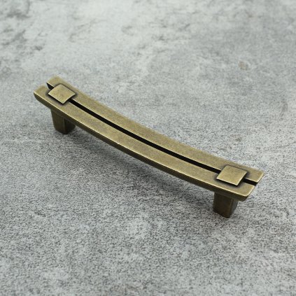 AE7F4496 B5DB 408F 8E80 A89E18D0412E204637 Pic 01