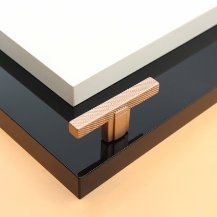 A03296C8 3501 44EE 867A 2A06606083E0T04481 PIC 01