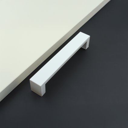 Úchytka - UA59, Biela lesklá (VAR ROZTEC 160 mm)