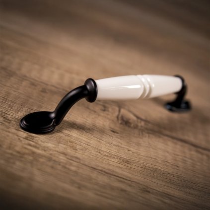 21F717C7 773B 4014 9BD2 26F57D1A8B00T08892 Pic 01