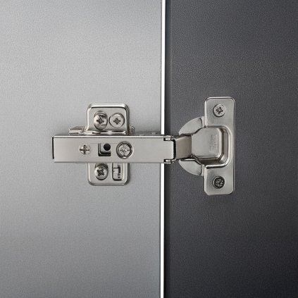 CB84CC9F C50C 45E3 B016 3BD6932AECEF1 titus 704.0593