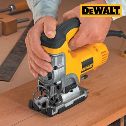 365DF9F8 B795 469F 8B88 082A6F18F0CE1 dewalt priamociara pila DW331K