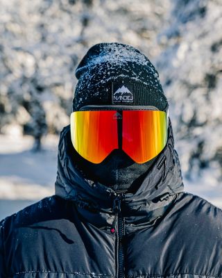 MOUNT - BLACK/ RED ❤️