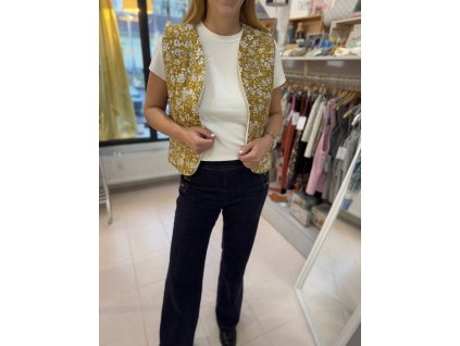 vesta prošívaná rezervace pro Ela P.