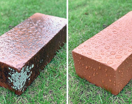 srovnání impregnovaných a neimpregnovaných cihel - voda tvoří kuličky na naimpregnované straně