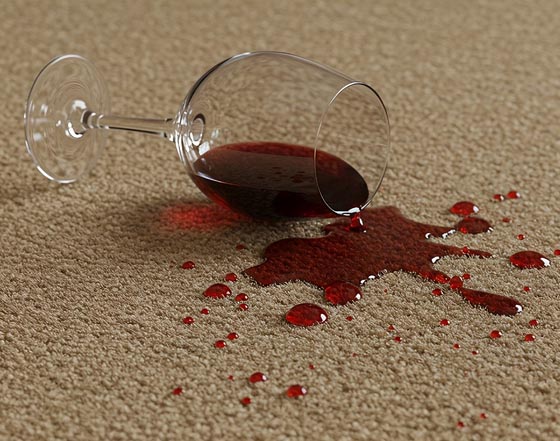 impregnovaný koberec chrání před ušpiněním vínem - víno na ošetřeném povrchu tvoří kuličky