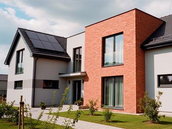 naimpregnovaná cihlová fasáda odolává dešti a nečistotám díky nanotechnologii