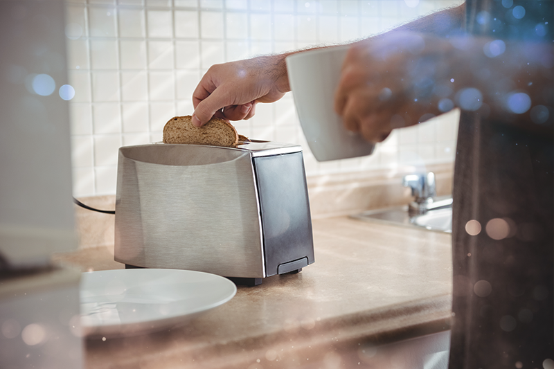 Jak vyčistit toustovač během pár minut?