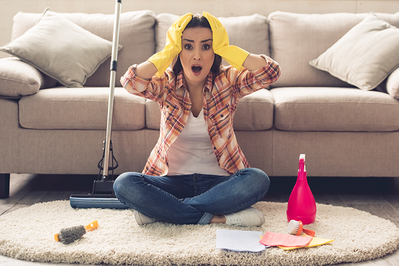 Predvianočný upratovací maratón: Ako ho zvládnuť bez stresu