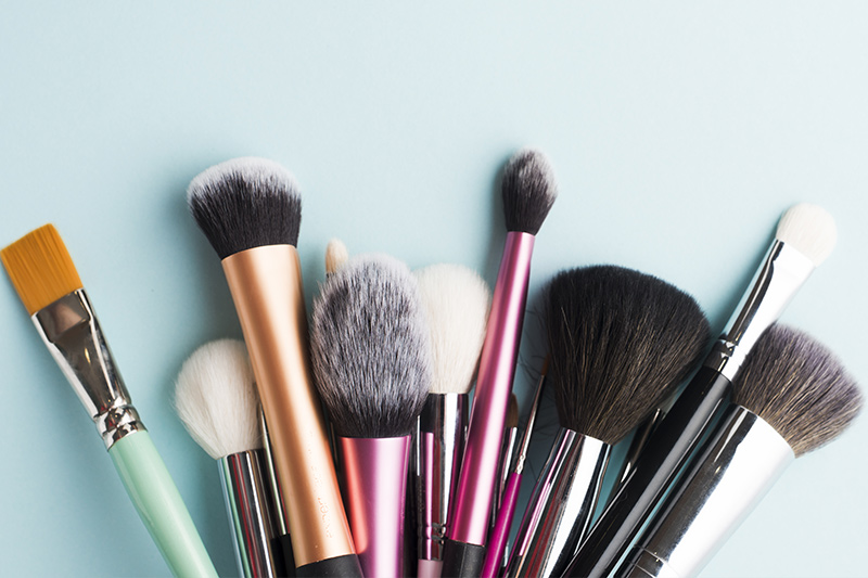 TIP: Ako vyčistiť štetce na make-up