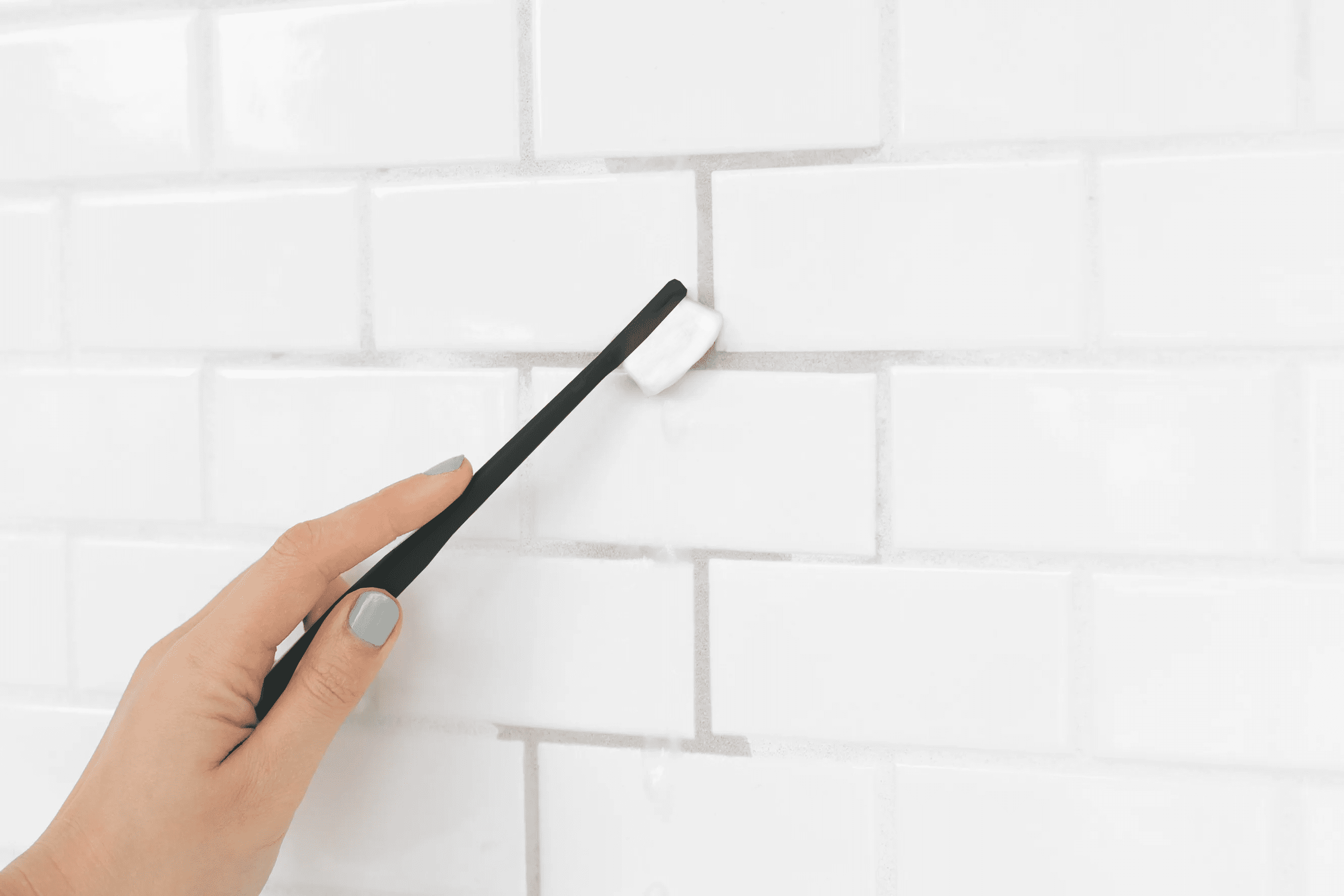 8 tipů na využití dosloužilého zubního kartáčku