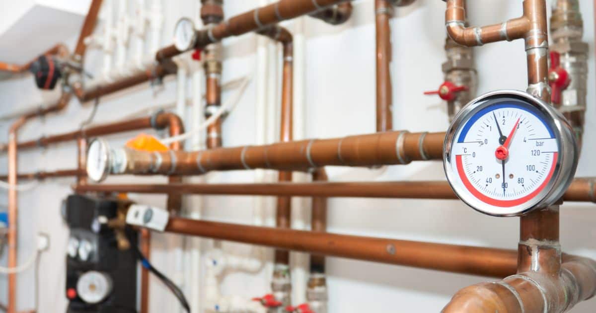 tlak-v-potrubie