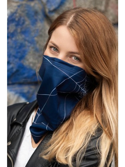 modrý antivirový šátek