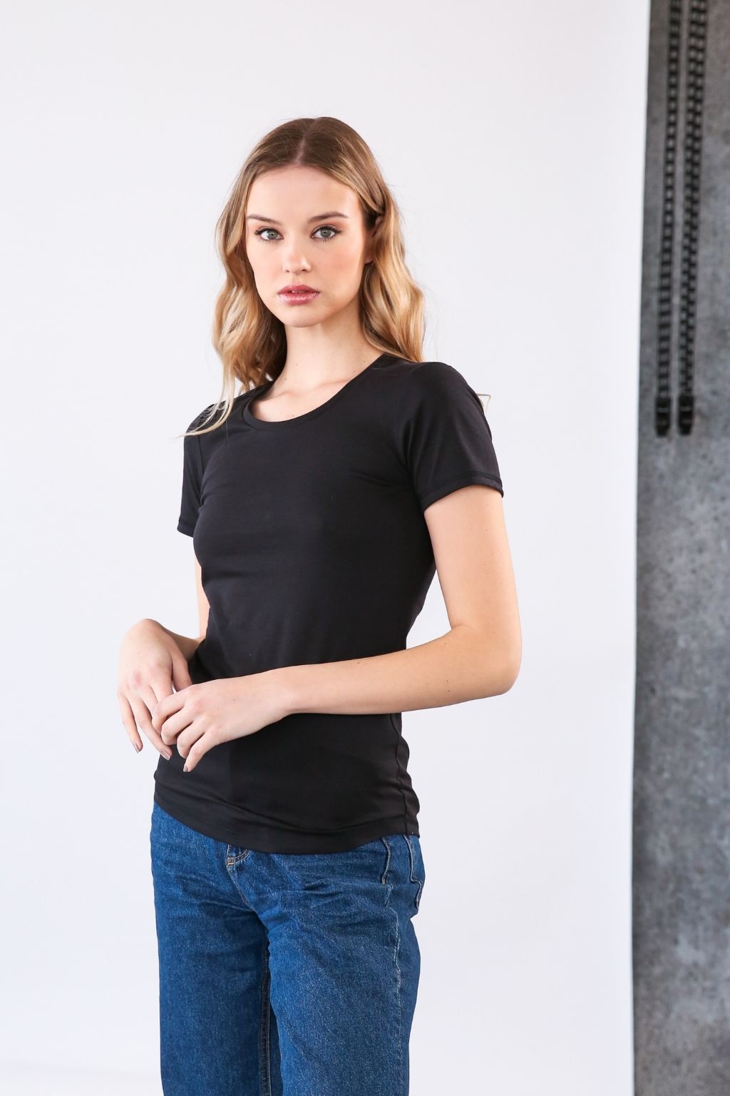 Levně Černé dámské tričko Basic – nanoSPACE by LADA Velikost: XL S, M, L, XL