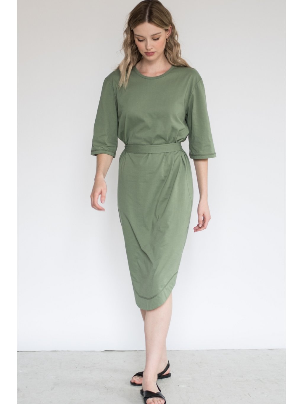 Khaki minimalistické šaty TUNIQ – nanoSPACE by LADA (Velikost L)