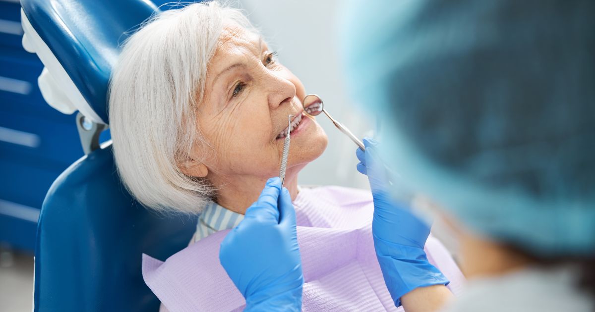 how-Hydroxyapatite-repairs-damaged-teeth
